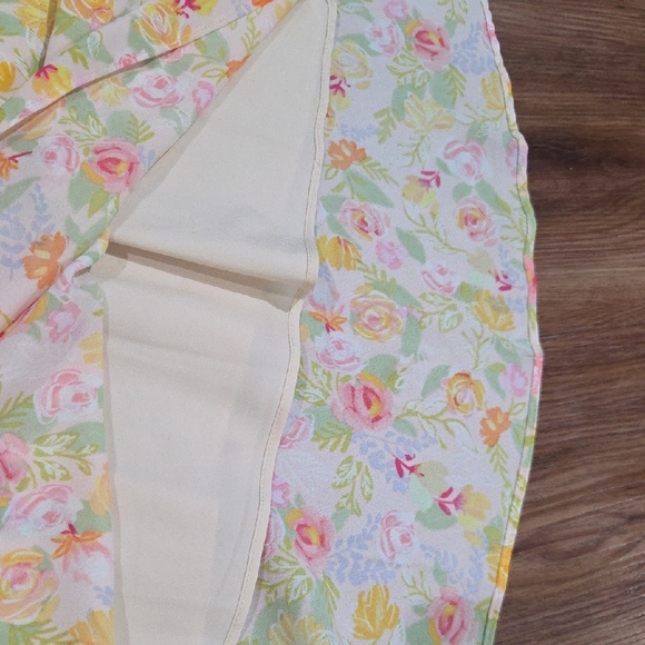 Simple Retro Beautiful Floral Dress Size Large - Picture 8 of 11